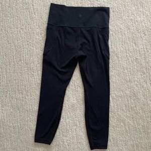 Athleta Salutation 7/8 length leggings